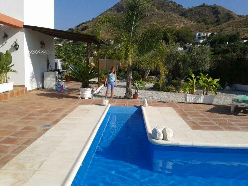 Villa El Nido 内尔哈 外观 照片